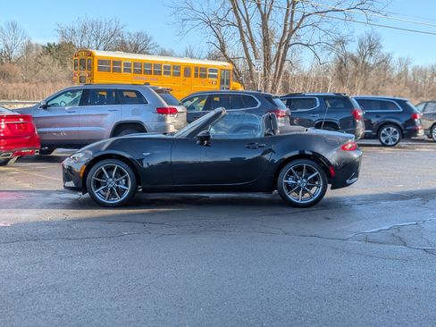 Used 2021 MAZDA MX-5 Miata Grand Touring image 8