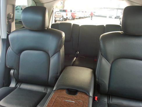Used 2017 INFINITI QX80 2WD image 19