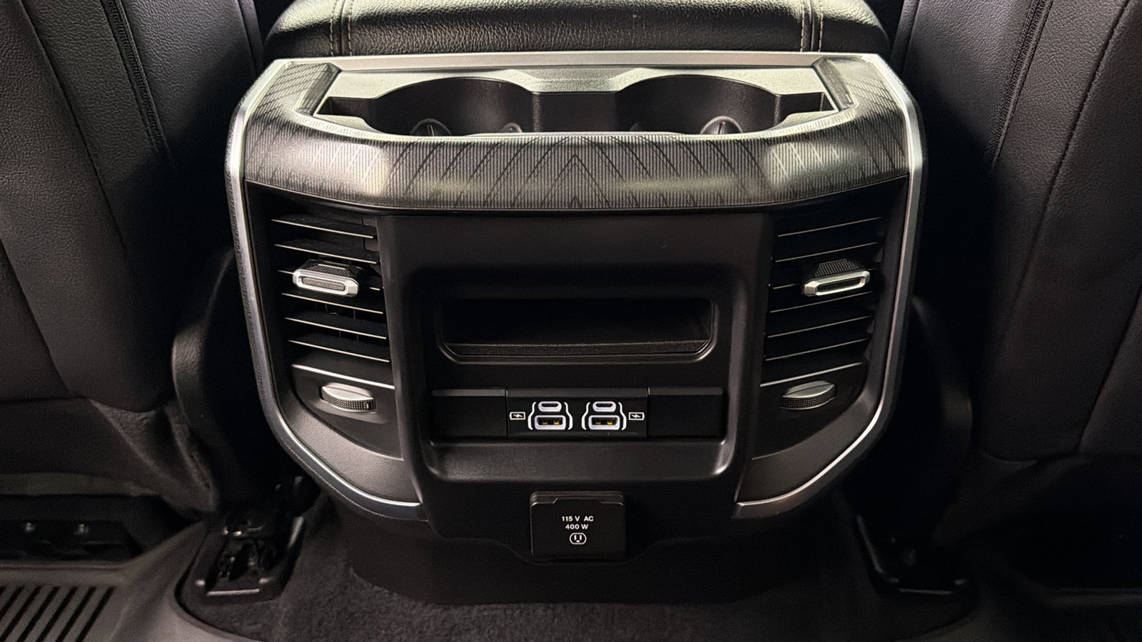 Used 2025 RAM 1500 Big Horn AWD/4WD image 38