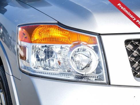 Used 2013 Nissan Armada SV RWD image 4