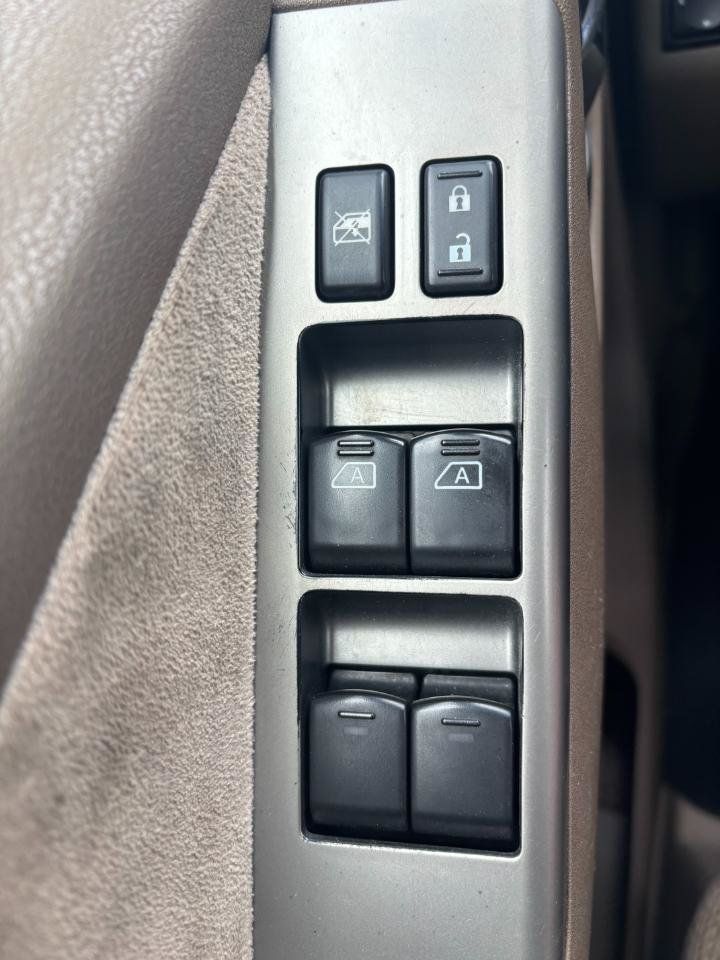 Used 2007 Nissan Pathfinder SE w/ SE Premium Pkg AWD/4WD image 15