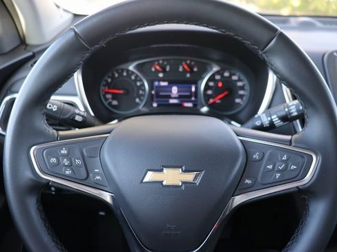 Used 2024 Chevrolet Equinox LT image 22