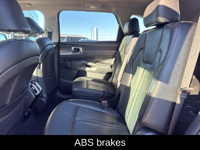 Used 2022 Kia Sorento SX FWD image 12