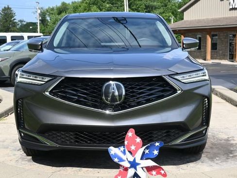 Used 2025 Acura MDX SH-AWD image 2