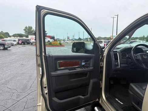 Used 2011 RAM 2500 Laramie w/ Cold Weather Group AWD/4WD image 21