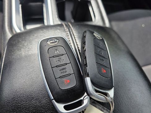 Used 2024 Nissan Sentra SV image 25