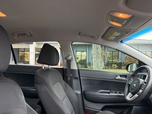 Used 2021 Kia Sportage LX FWD image 14