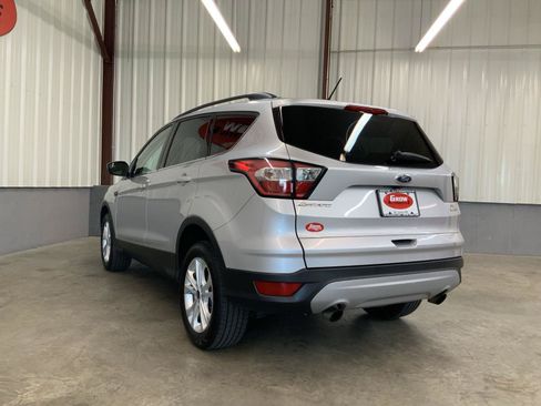 Used 2018 Ford Escape SE AWD/4WD image 13