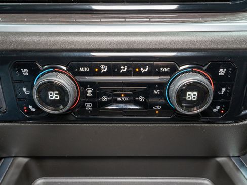 Used 2024 Chevrolet Silverado 2500 LTZ w/ LTZ Convenience Package image 23