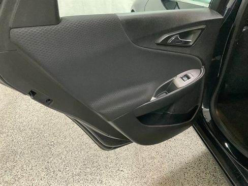 Used 2023 Chevrolet Malibu LT image 16