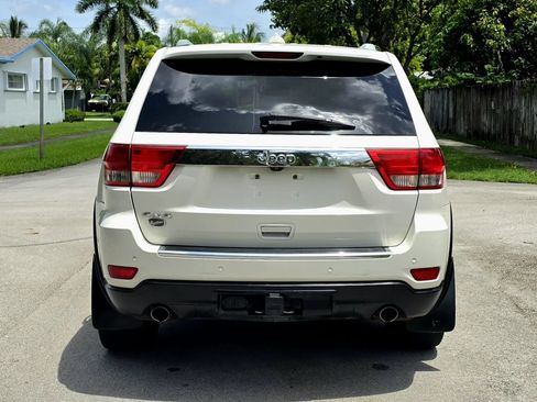 Used 2012 Jeep Grand Cherokee Overland AWD/4WD image 13
