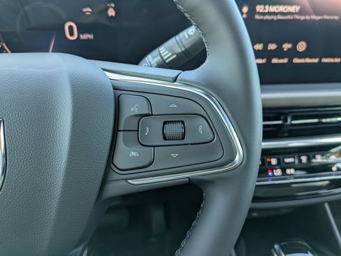 New 2026 Buick Envista Avenir image 32