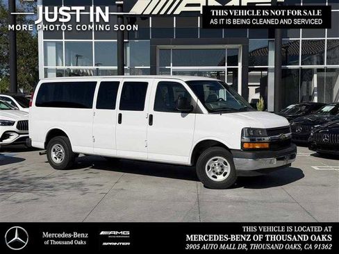 Used 2022 Chevrolet Express 3500 LT w/ LT Preferred Equipment Group image 1