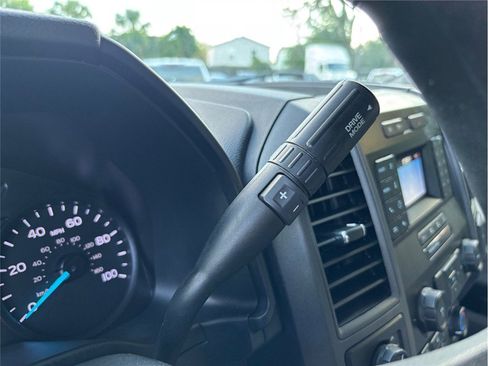 Used 2021 Ford F250 XL w/ Power Equipment Group image 30