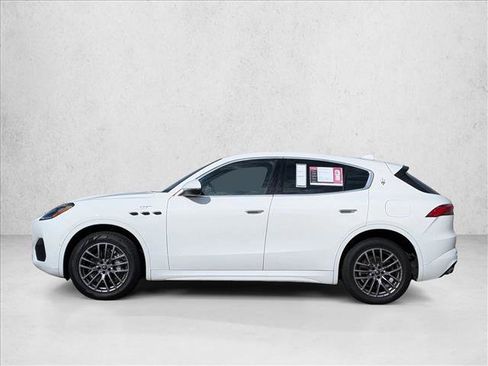Used 2024 Maserati Grecale GT AWD/4WD image 9