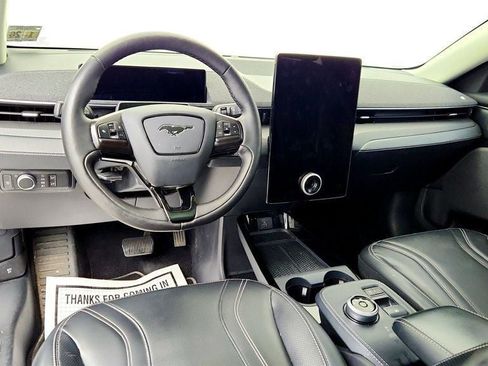Used 2021 Ford Mustang Mach-E Premium image 13