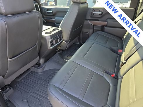 Used 2023 GMC Sierra 2500 Denali w/ Denali Ultimate Package image 45