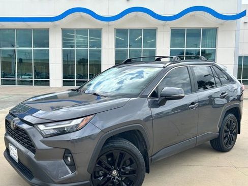 Used 2024 Toyota RAV4 XLE Premium image 1