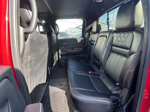 Used 2023 Nissan Frontier PRO-4X w/ Pro-4X Premium Package image 21