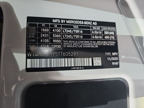 New 2026 Mercedes-Benz Sprinter 2500 image 36