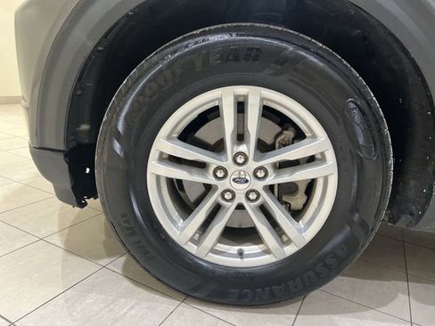 Used 2022 Ford Explorer XLT RWD image 29