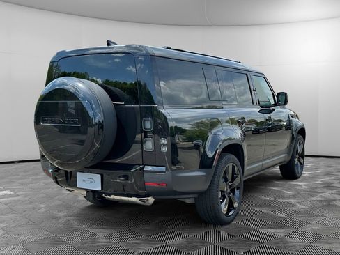 New 2026 Land Rover Defender 130 S AWD/4WD image 5
