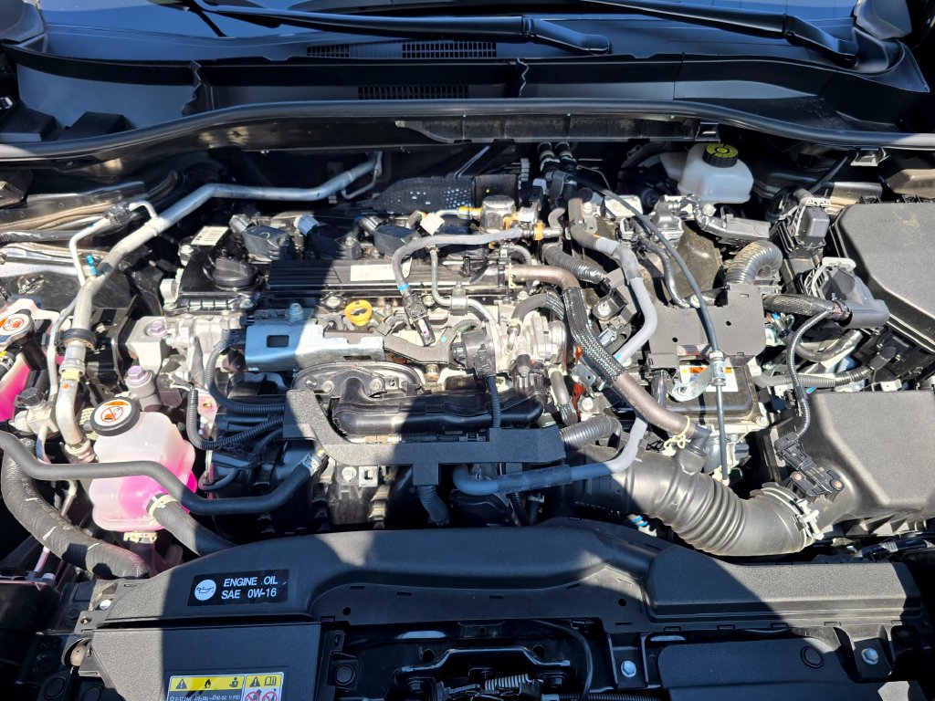 Used 2025 Toyota Corolla Cross AWD Hybrid image 22