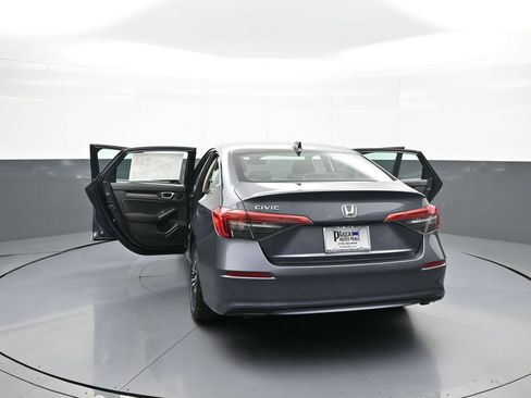 Used 2023 Honda Civic EX image 47