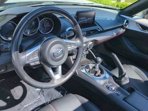 Used 2018 MAZDA MX-5 Miata RF Grand Touring image 14