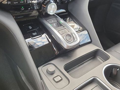 Used 2025 Acura MDX w/ Technology Package image 27