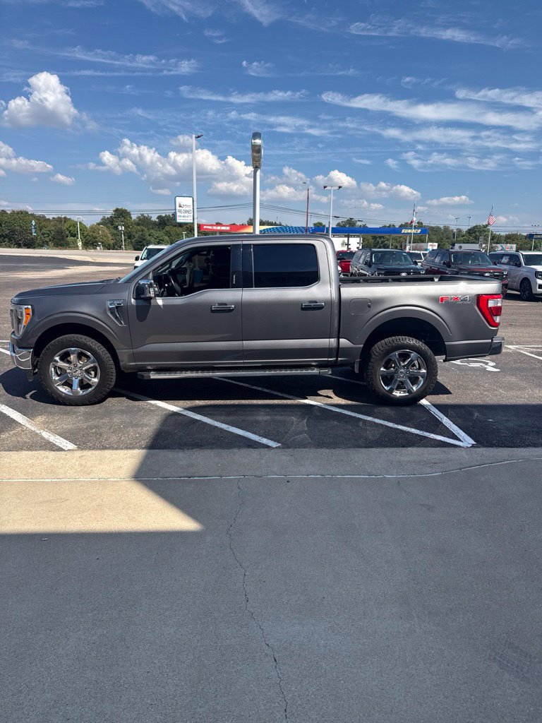 Used 2023 Ford F150 Lariat w/ Trailer Tow Package AWD/4WD image 7