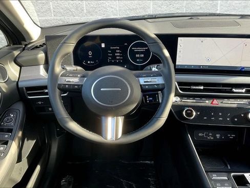 New 2025 Hyundai Sonata SEL image 13