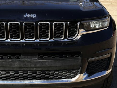 Used 2023 Jeep Grand Cherokee L Limited image 4