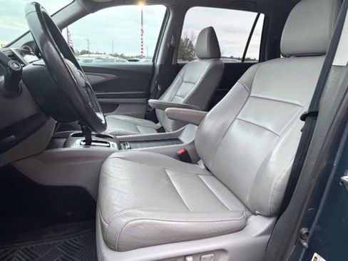 Used 2016 Honda Pilot EX-L image 4
