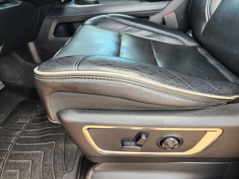 Used 2019 RAM 1500 Limited AWD/4WD image 8