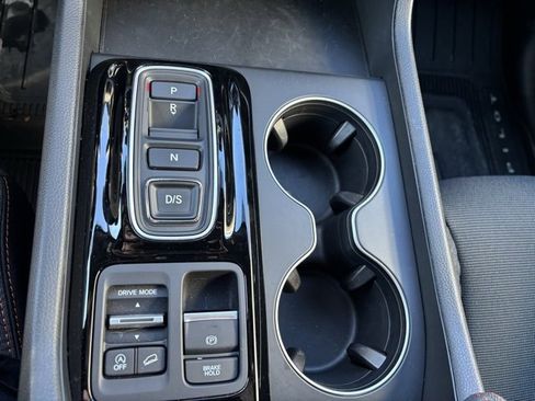 Certified 2025 Honda Pilot Sport image 22