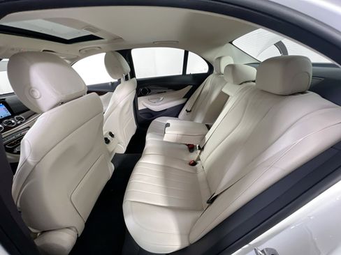 Used 2021 Mercedes-Benz E 350 4MATIC image 25