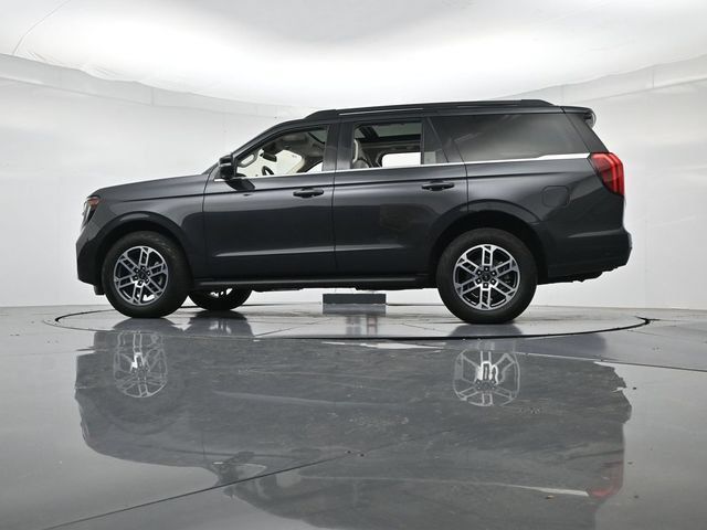 Certified 2025 Ford Expedition Active AWD/4WD image 41