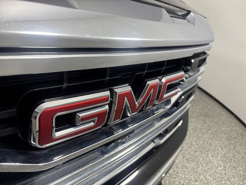 Used 2023 GMC Sierra 1500 SLT w/ SLT Convenience Package AWD/4WD image 19