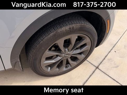 Certified 2023 Kia Sorento SX Prestige image 11