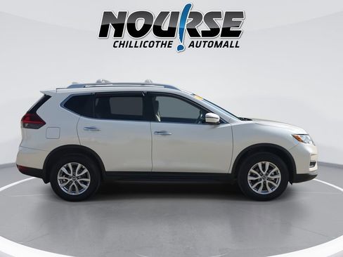 Used 2020 Nissan Rogue SV AWD/4WD image 9