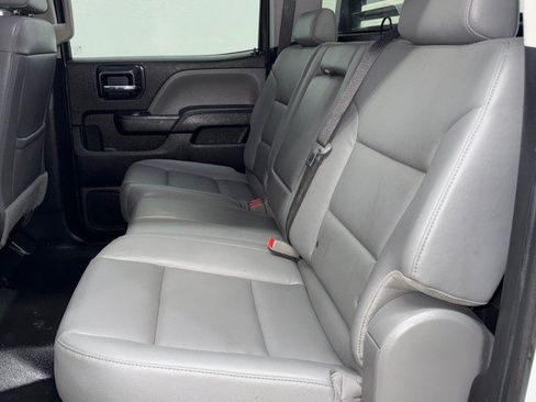 Used 2018 Chevrolet Silverado 2500 W/T w/ WT Convenience Package AWD/4WD image 36