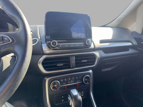 Used 2019 Ford EcoSport SE image 18