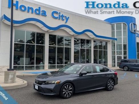 Used 2023 Honda Civic EX image 1