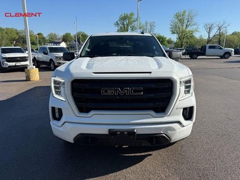 Used 2021 GMC Sierra 1500 Elevation w/ LPO, Elevation Black Package AWD/4WD image 12