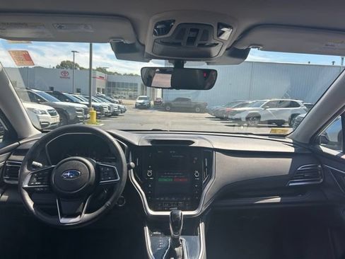 Used 2025 Subaru Outback Limited AWD/4WD image 13