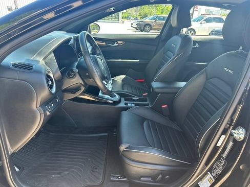 Used 2024 Kia Forte GT-Line w/ GT-Line Premium Package FWD image 15