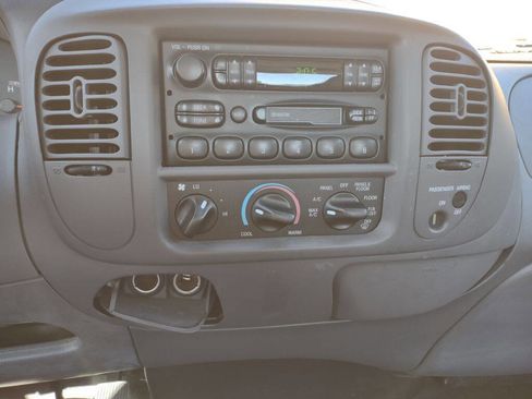 Used 2003 Ford F150 2WD SuperCab image 9