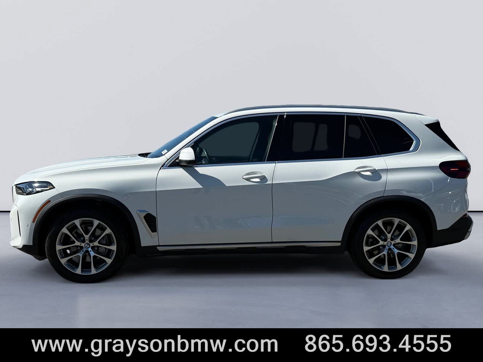 Used 2024 BMW X5 xDrive40i AWD/4WD image 6