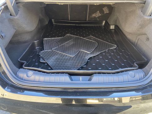 Used 2017 Jaguar XF Premium AWD/4WD image 20